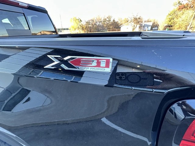 New 2026 GMC Sierra 1500 Elevation w/ Elevation Premium Package image 9