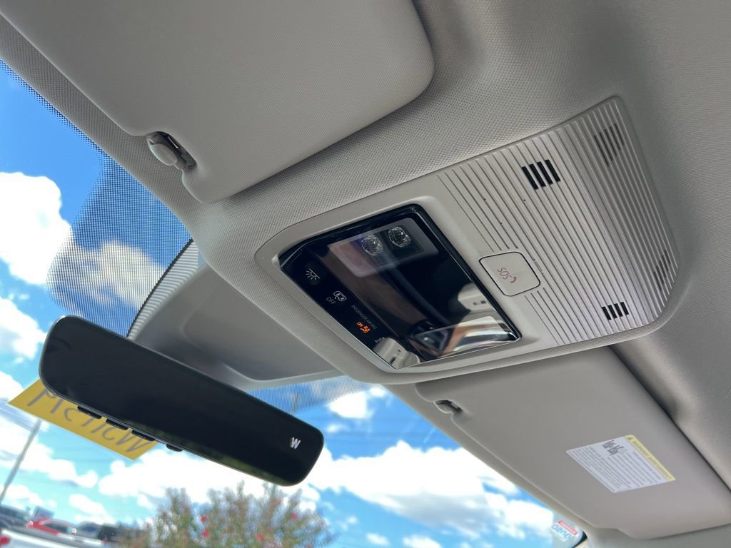 New 2026 Volkswagen Atlas SE image 22