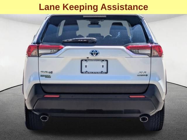 Used 2024 Toyota RAV4 XLE Premium image 7