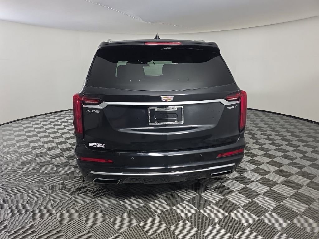 Used 2023 Cadillac XT6 Luxury FWD image 4
