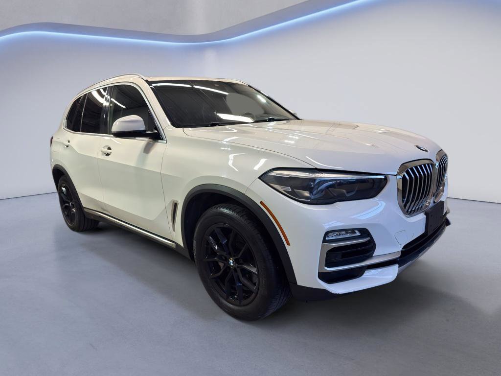 Used 2019 BMW X5 xDrive40i w/ Convenience Package AWD/4WD image 1