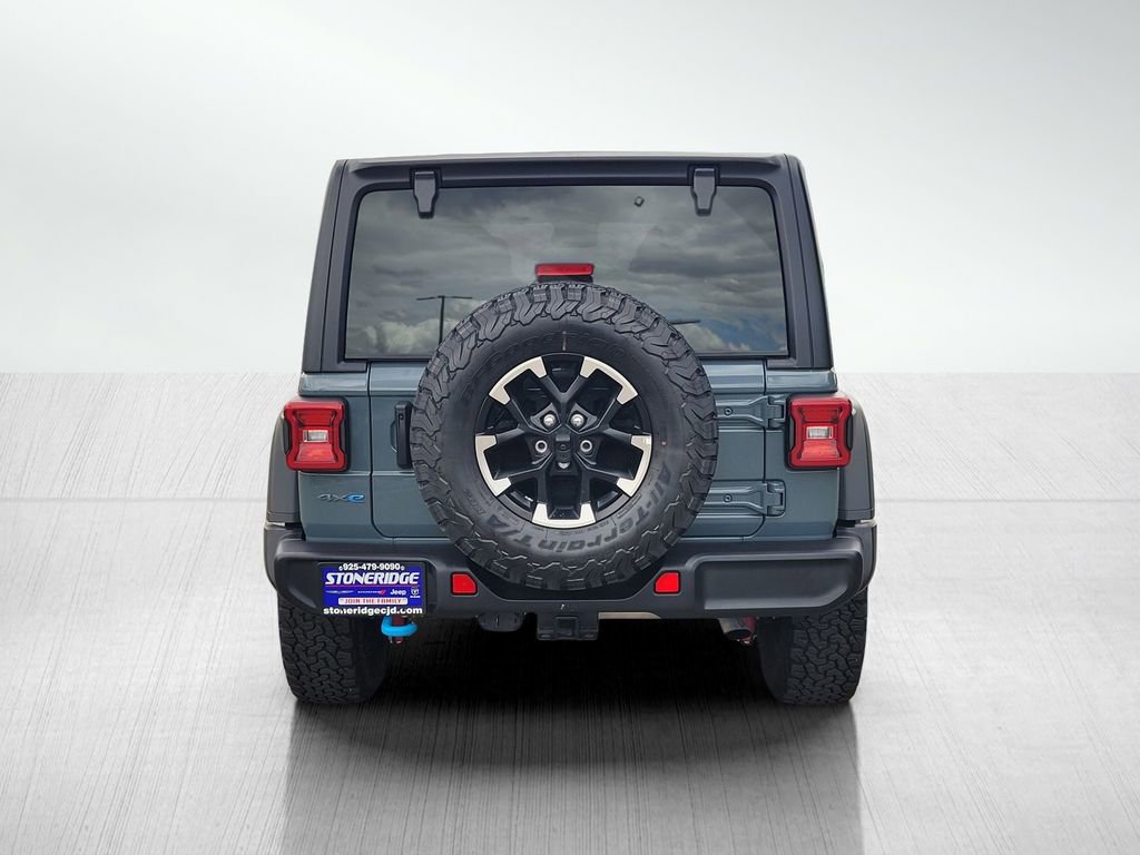 Used 2025 Jeep Wrangler Unlimited Rubicon 4xe w/ Convenience Group AWD/4WD image 5