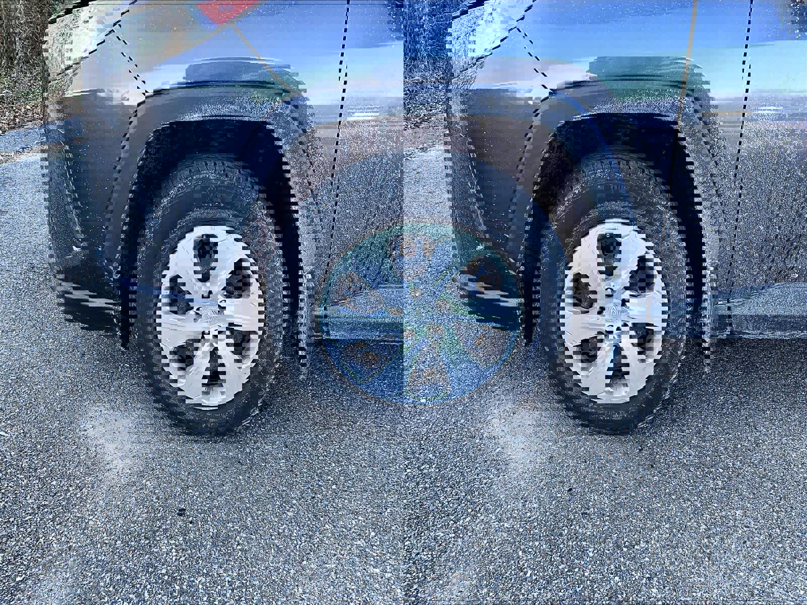 Certified 2019 Toyota RAV4 LE image 4