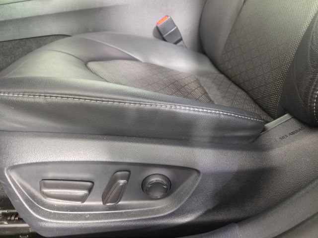 Used 2024 Toyota Camry XSE FWD image 27