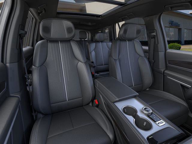 New 2026 Cadillac Vistiq Luxury w/ LPO, Floor Liner Package image 71