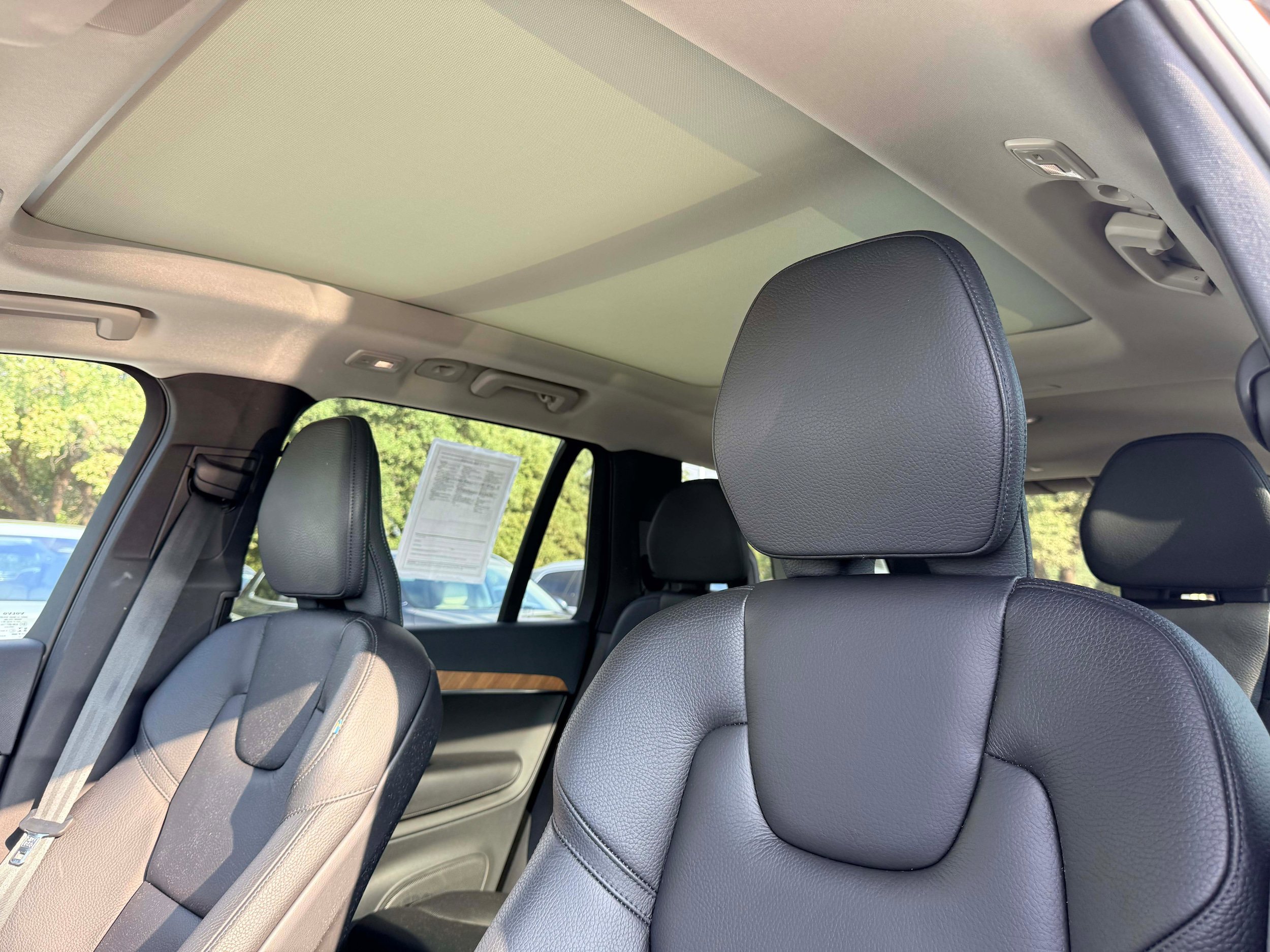 Certified 2023 Volvo XC90 T8 Plus image 12