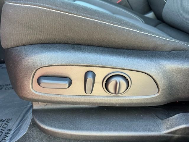 Used 2025 Chevrolet Blazer LT image 11