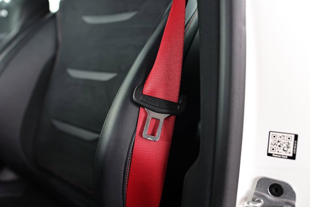 Used 2025 Mercedes-Benz GLC 43 AMG 4MATIC image 33