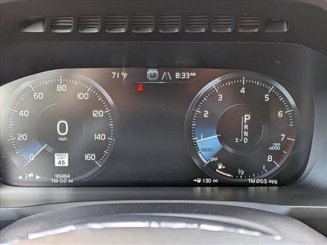 Used 2017 Volvo XC90 T6 Momentum w/ Vision Package image 10