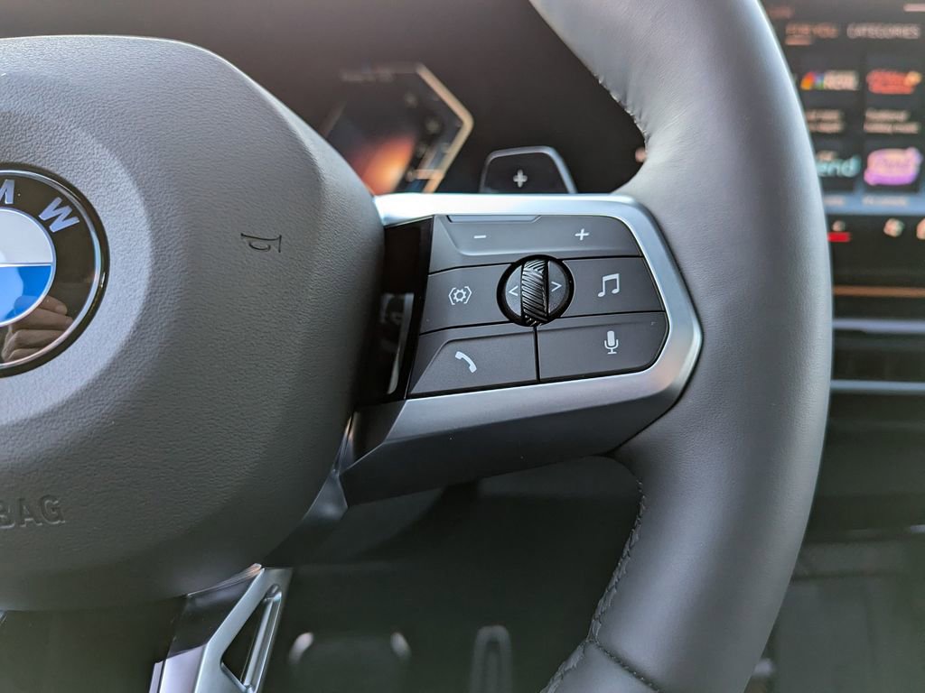 New 2026 BMW X2 xDrive28i w/ Technology Package AWD/4WD image 27