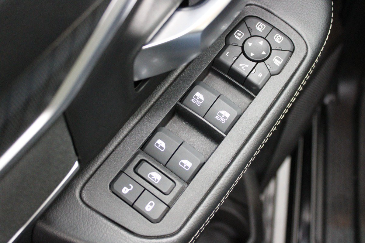 Used 2025 RAM 2500 Big Horn AWD/4WD image 14