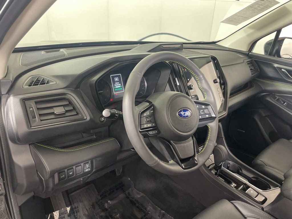 Used 2025 Subaru Ascent Bronze Edition image 14