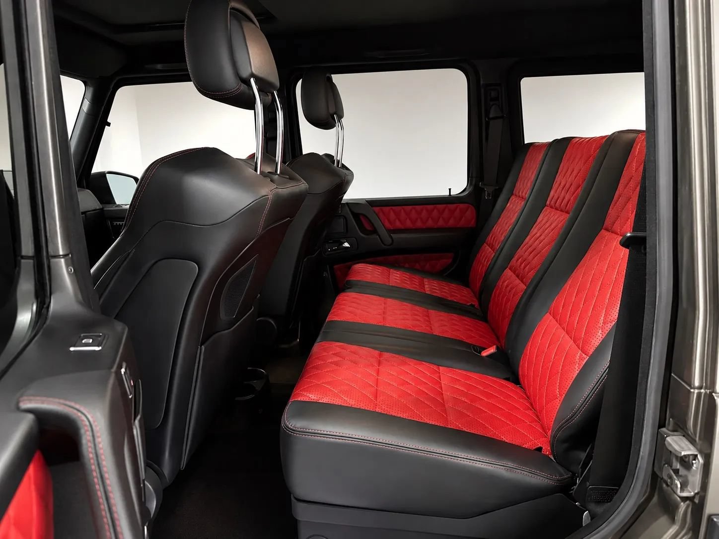 Used 2018 Mercedes-Benz G 65 AMG 4MATIC image 15