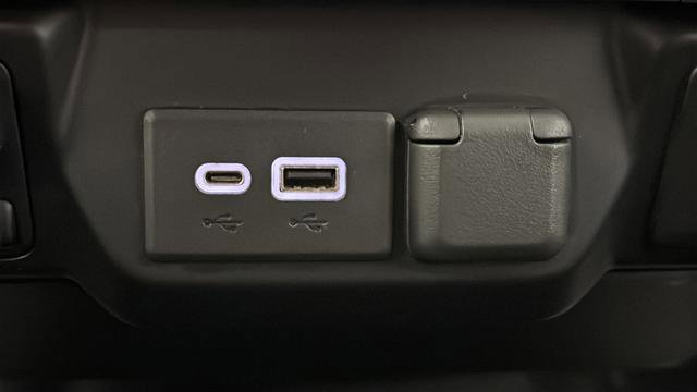 Used 2021 GMC Sierra 1500 SLE AWD/4WD image 30