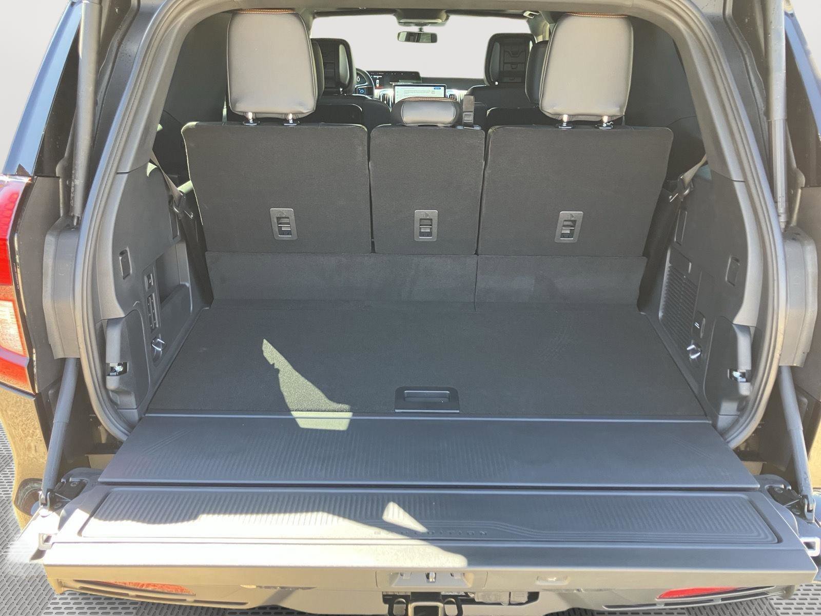 New 2026 Ford Expedition Tremor image 19