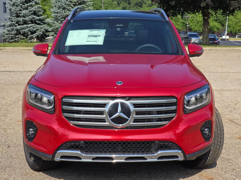 New 2026 Mercedes-Benz GLB 250 4MATIC image 11
