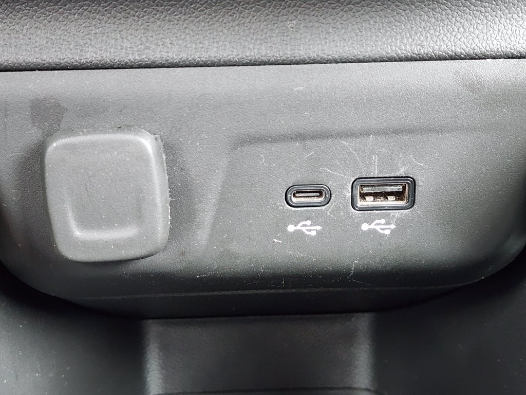 Used 2025 Chevrolet TrailBlazer LT FWD image 21