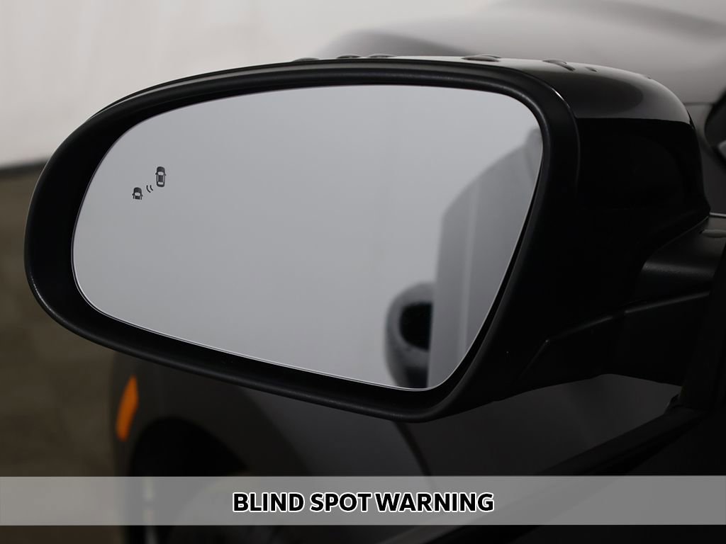 Used 2023 Hyundai Kona Limited w/ Cargo Package image 7