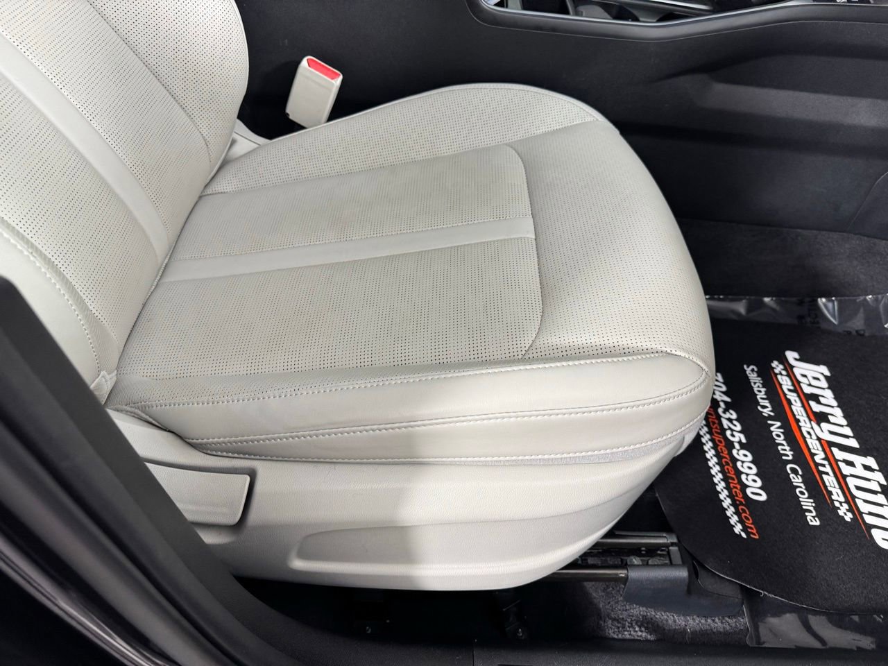 Used 2025 Kia Sorento S w/ Panoramic Sunroof Package image 36