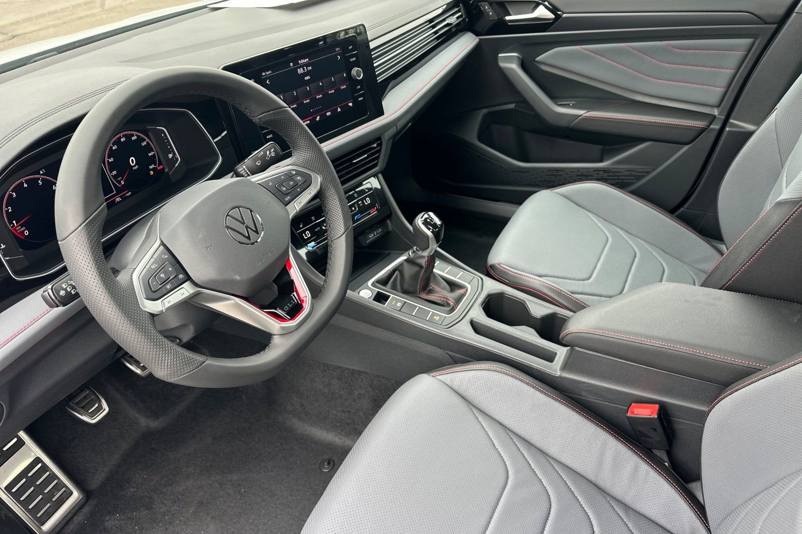 New 2026 Volkswagen Jetta GLI Autobahn FWD image 10