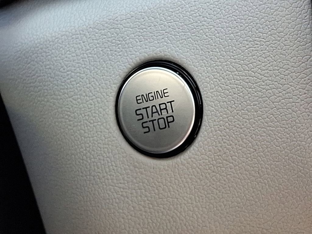 Used 2023 Kia Sorento SX image 26