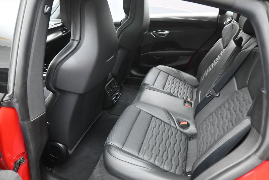 Used 2022 Audi e-tron GT Prestige w/ Prestige Package AWD/4WD image 28