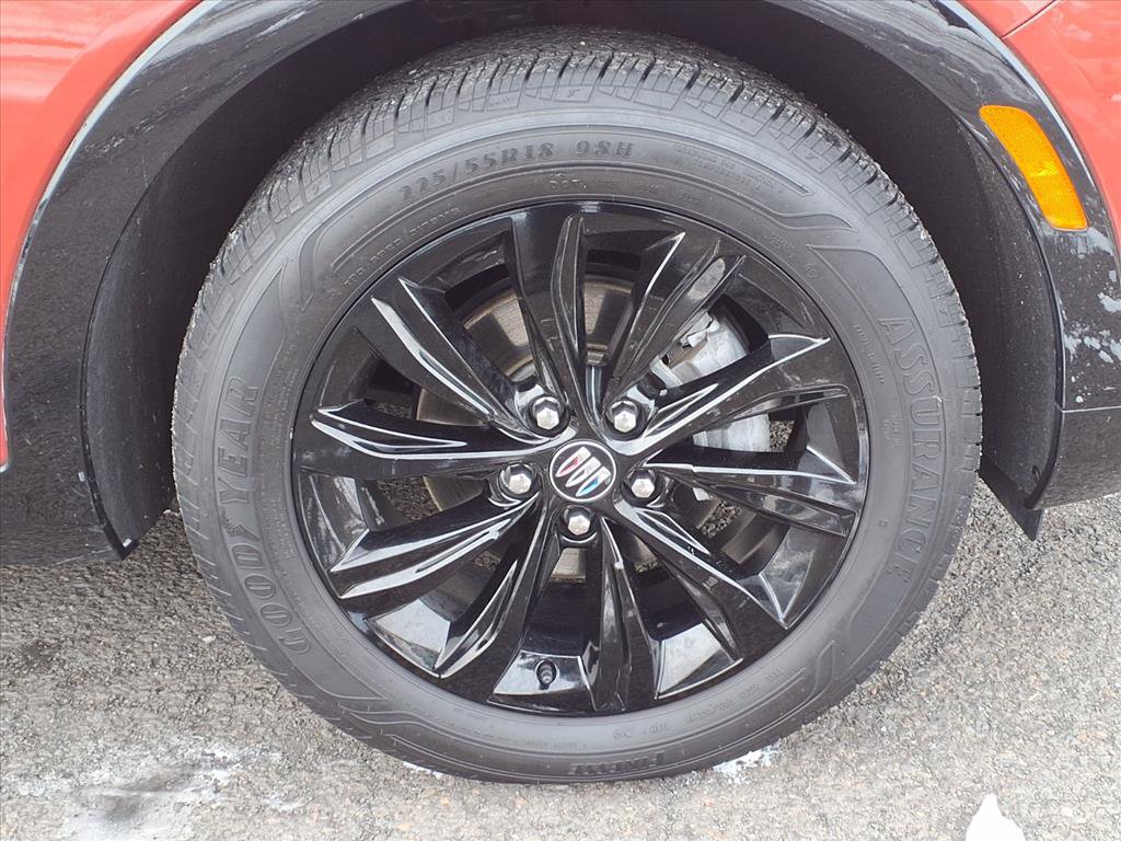 Used 2024 Buick Envista Sport Touring w/ Convenience II Package image 11