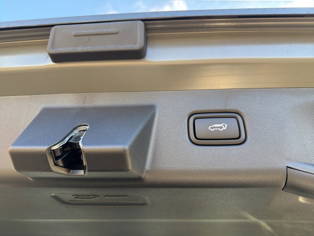 New 2026 Hyundai Tucson SEL image 18