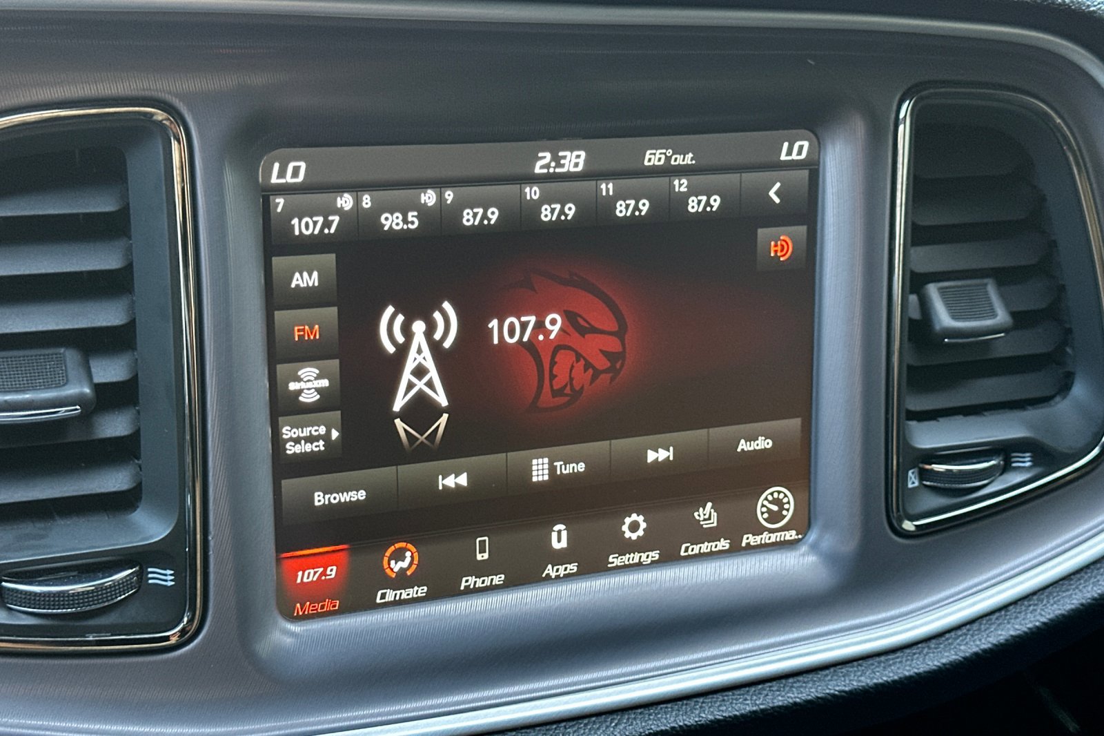 Used 2020 Dodge Challenger SRT Hellcat RWD image 25