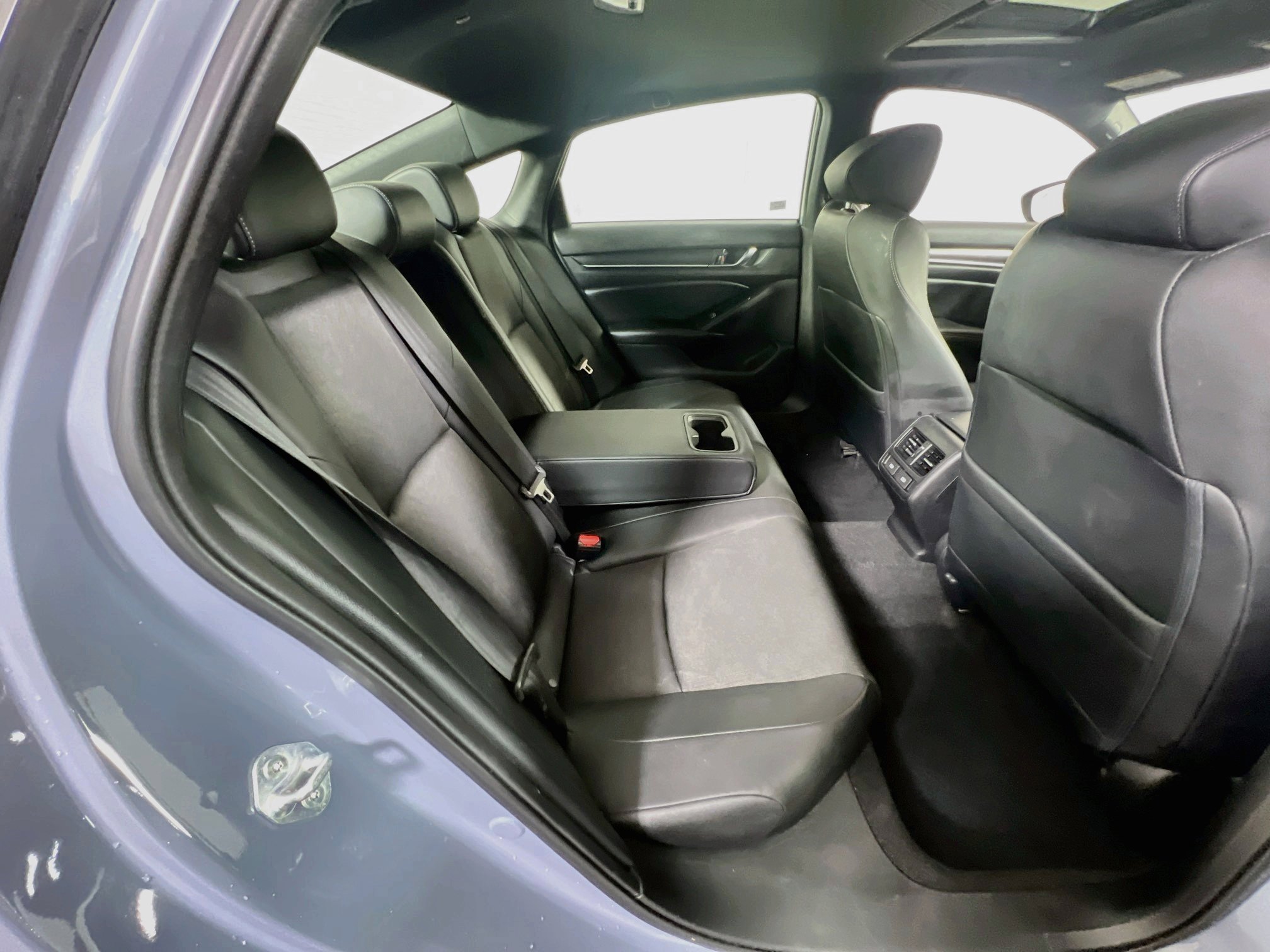 Used 2022 Honda Accord Sport image 25