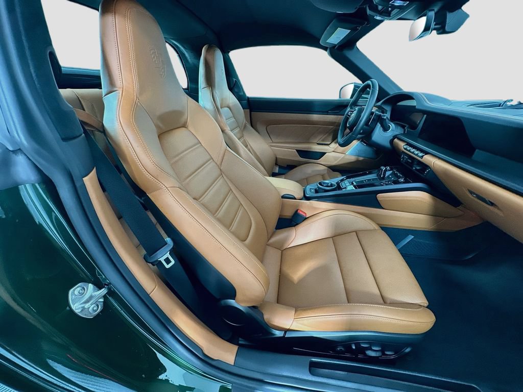 Certified 2026 Porsche 911 Targa 4 GTS AWD/4WD image 27
