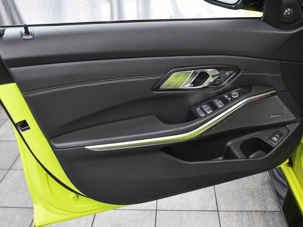 Used 2026 BMW M3 Competition AWD/4WD image 9