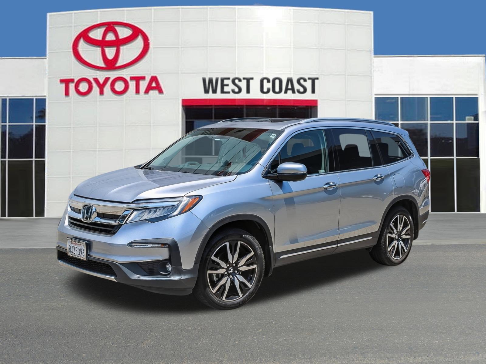Used 2019 Honda Pilot Elite image 1