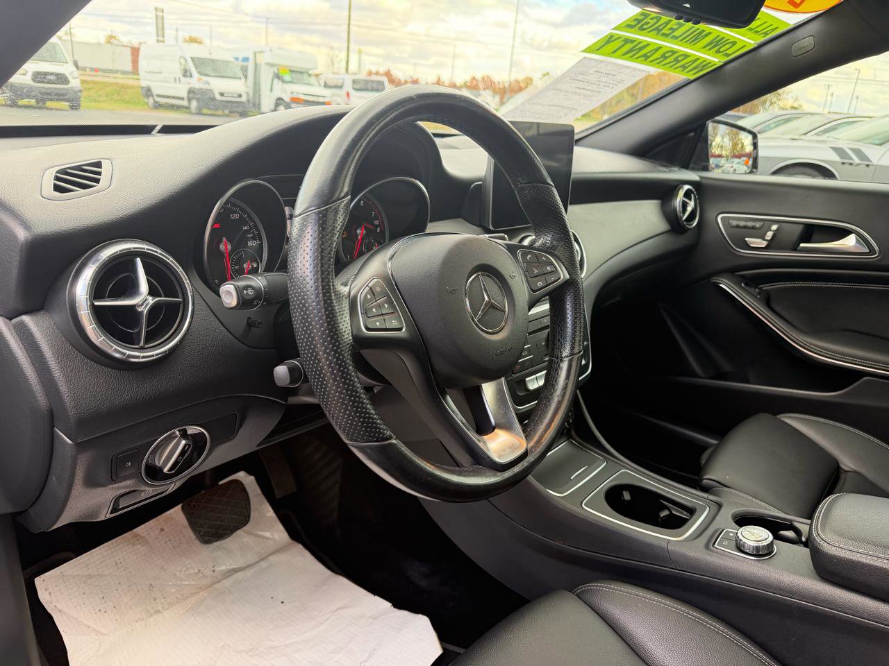 Used 2019 Mercedes-Benz CLA 250 4MATIC w/ Premium Package image 20