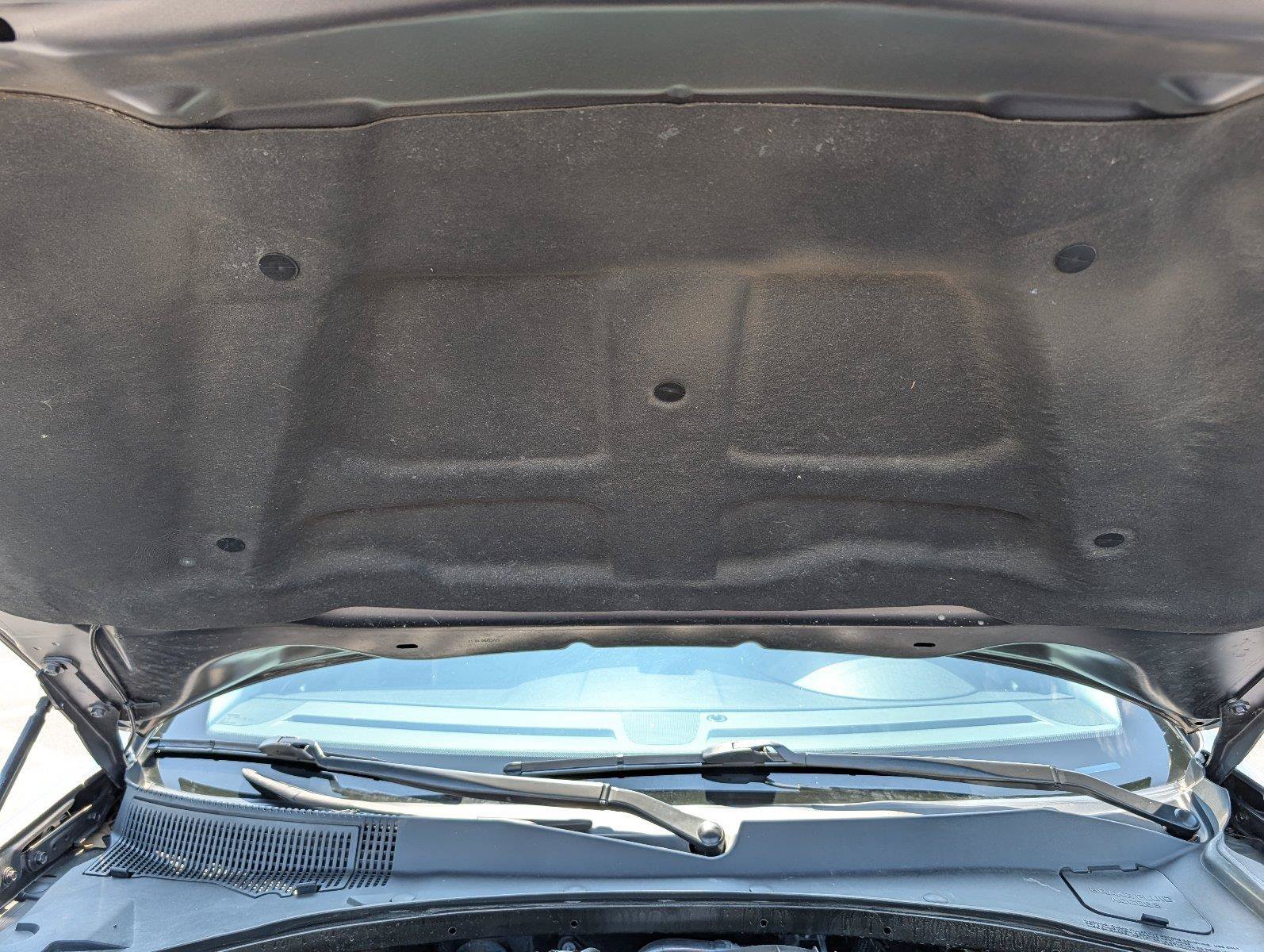 Used 2023 Chrysler 300 Touring L w/ Comfort Group RWD image 33