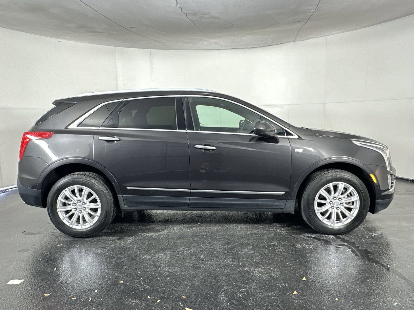 Used 2018 Cadillac XT5 AWD image 13