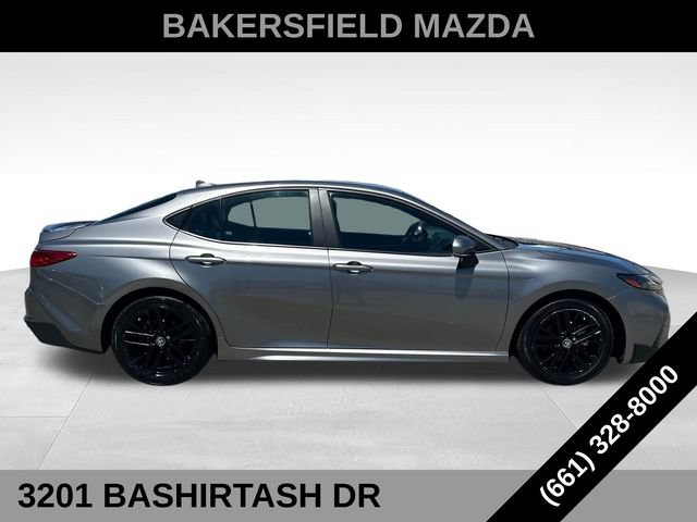 Used 2025 Toyota Camry SE FWD image 6