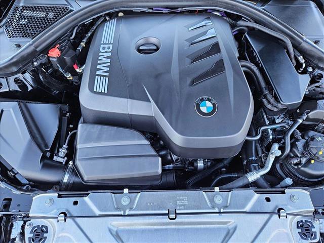 Used 2025 BMW 330i Sedan w/ Premium Package image 21