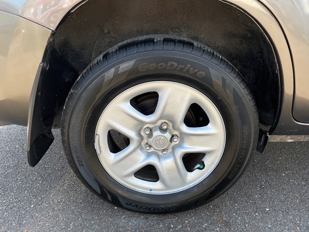 Used 2012 Toyota RAV4 4WD w/ Value Pkg image 25
