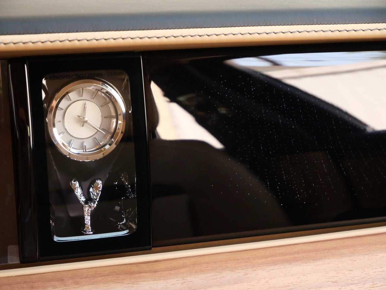 New 2025 Rolls-Royce Ghost image 14