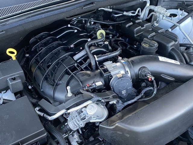 Used 2023 Dodge Durango GT image 11