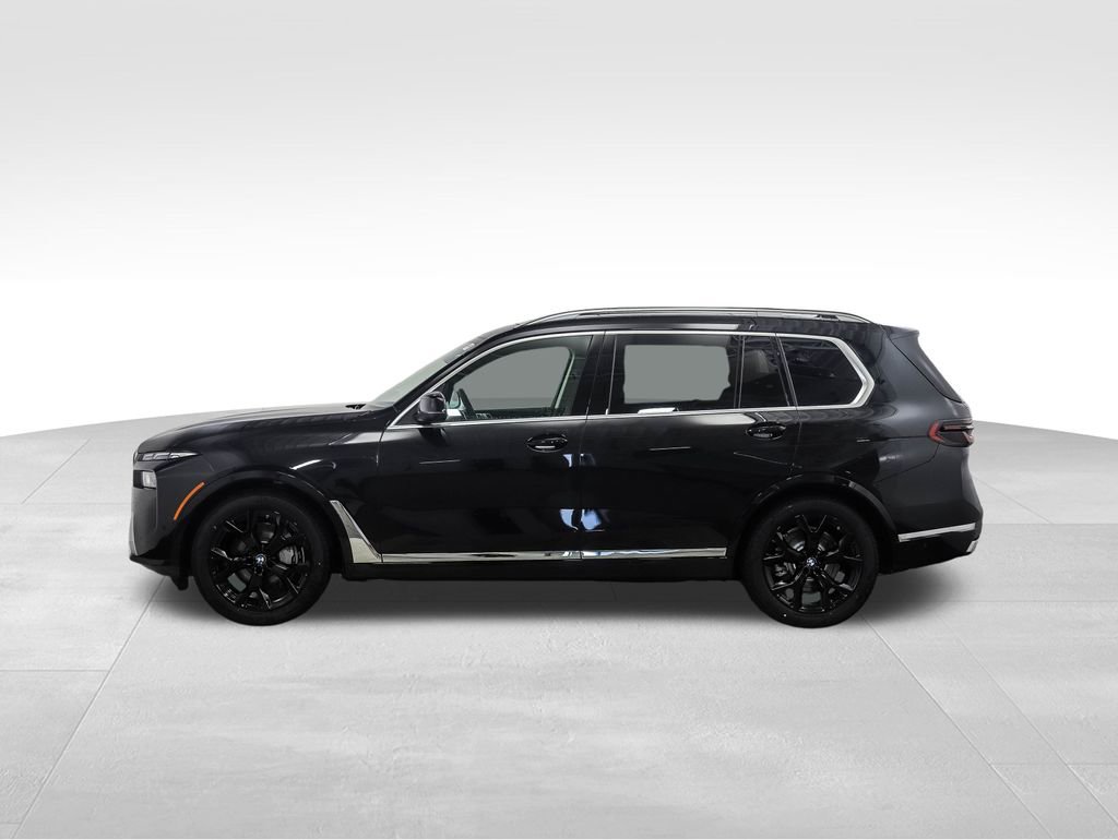 Used 2025 BMW X7 xDrive40i image 2