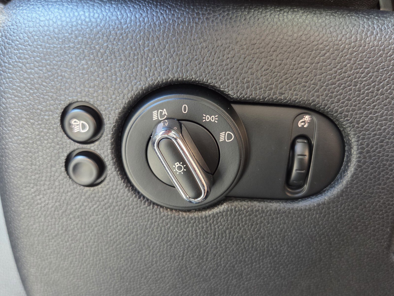 Used 2024 MINI Cooper S image 22