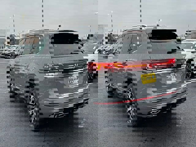 New 2026 Volkswagen Atlas SEL Premium R-Line image 5