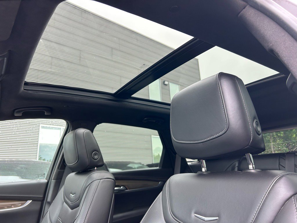 Used 2021 Cadillac XT5 Premium Luxury w/ Platinum Package image 21