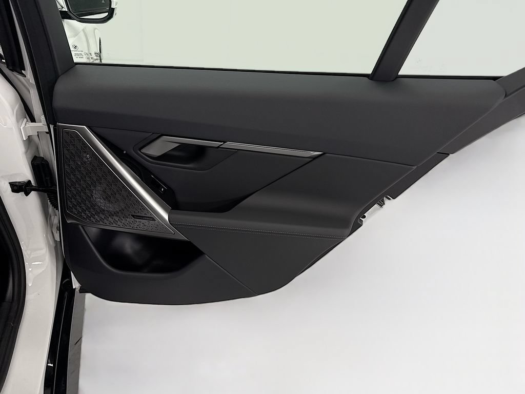 New 2027 BMW 550e xDrive AWD/4WD image 26