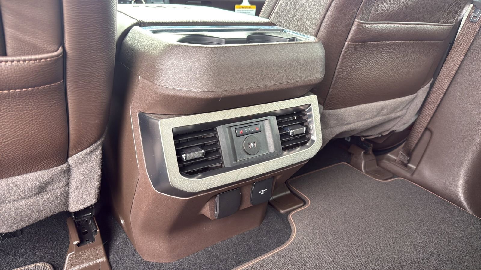 Used 2024 Ford F250 King Ranch w/ FX4 Off-Road Package AWD/4WD image 27