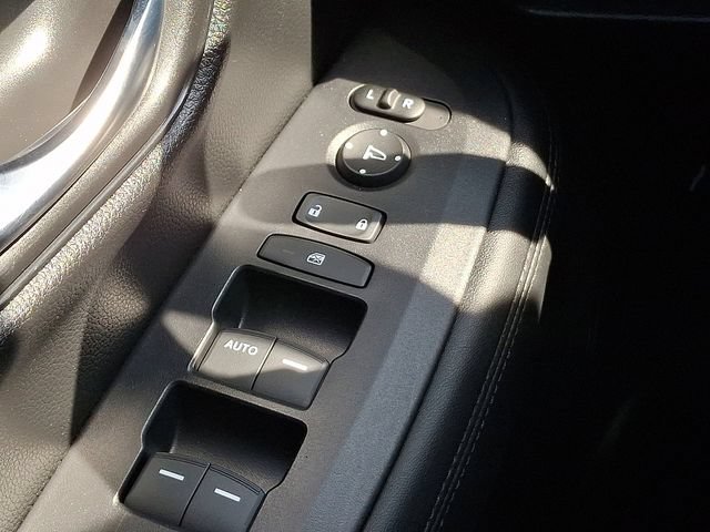 Used 2023 Honda HR-V LX image 26