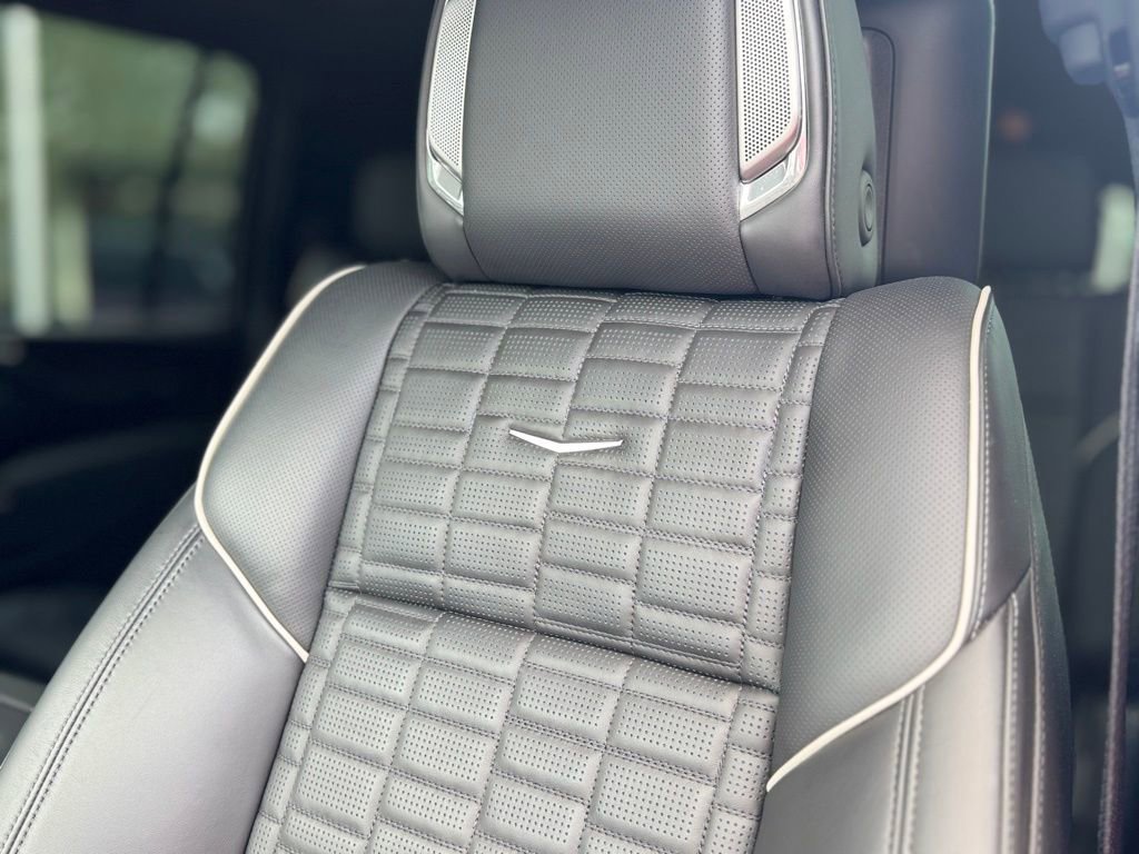 Used 2024 Cadillac Escalade ESV Sport Platinum w/ LPO, ONYX Package image 20