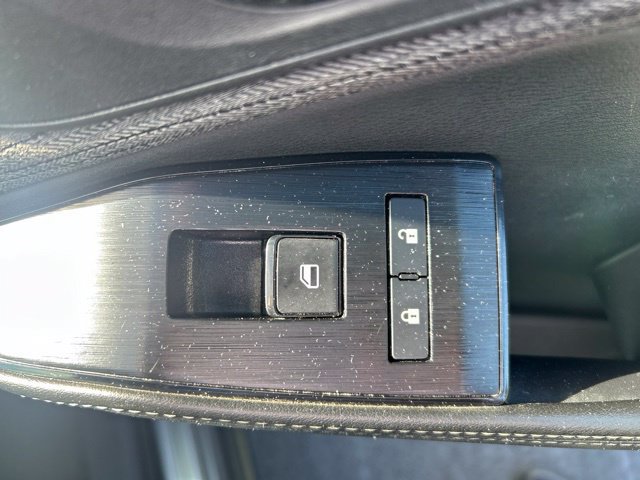 Used 2021 Nissan Rogue SV FWD image 41